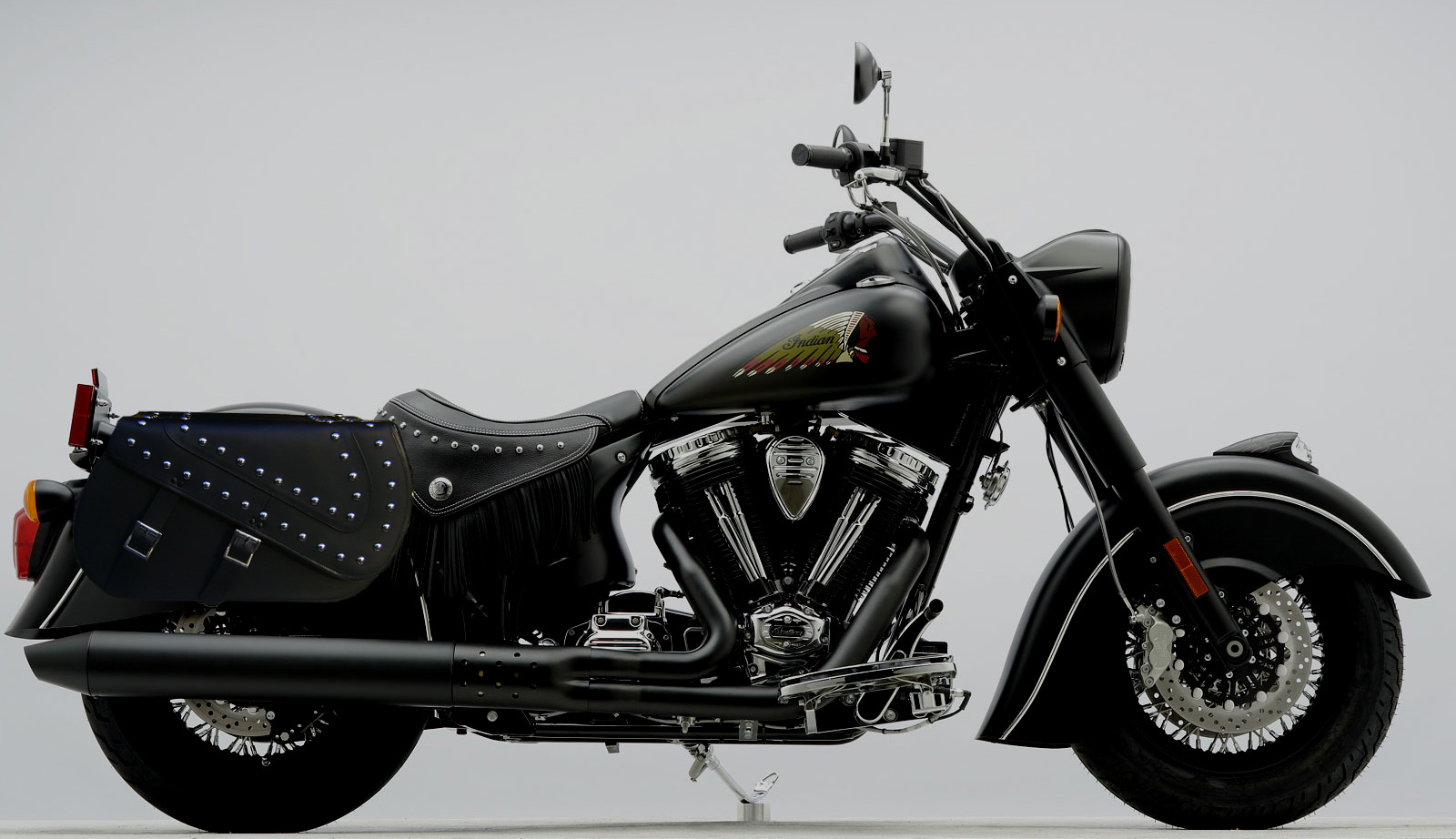 Indian chief hard online saddlebags